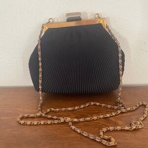 Carla Marchi Vintage Pleated/Crinkle Evening Bag Black gold tone Byzantine Chain